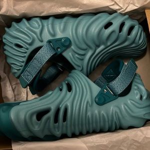 Brand new salehebembury X crocs